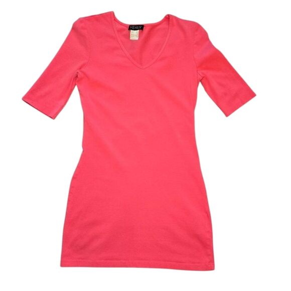 Venus V-Neck Tee - Pink/Salmon - Picture 2 of 6